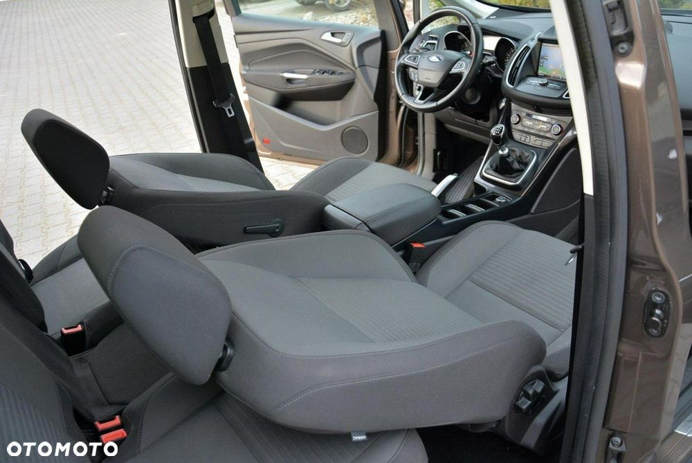 Ford Grand C-MAX Gr 2.0 TDCi Titanium ASS - 18