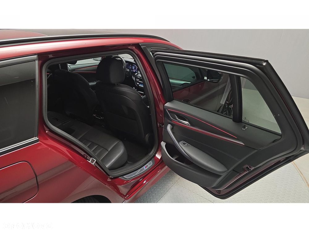BMW Seria 5 - 29