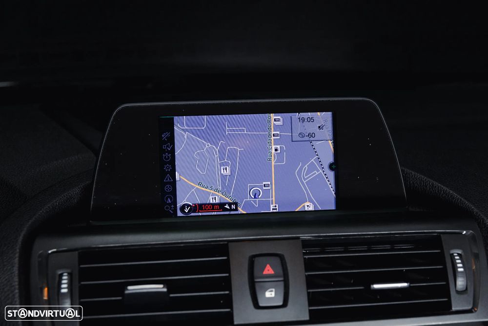 BMW 118 d Sport Line - 9