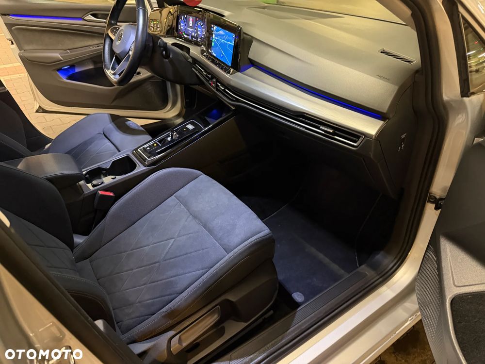 Volkswagen Golf - 19