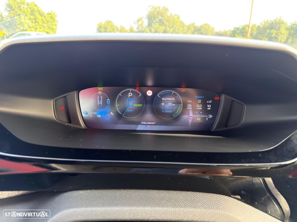 Peugeot 408 1.6 Hybrid Allure e-EAT8 - 41