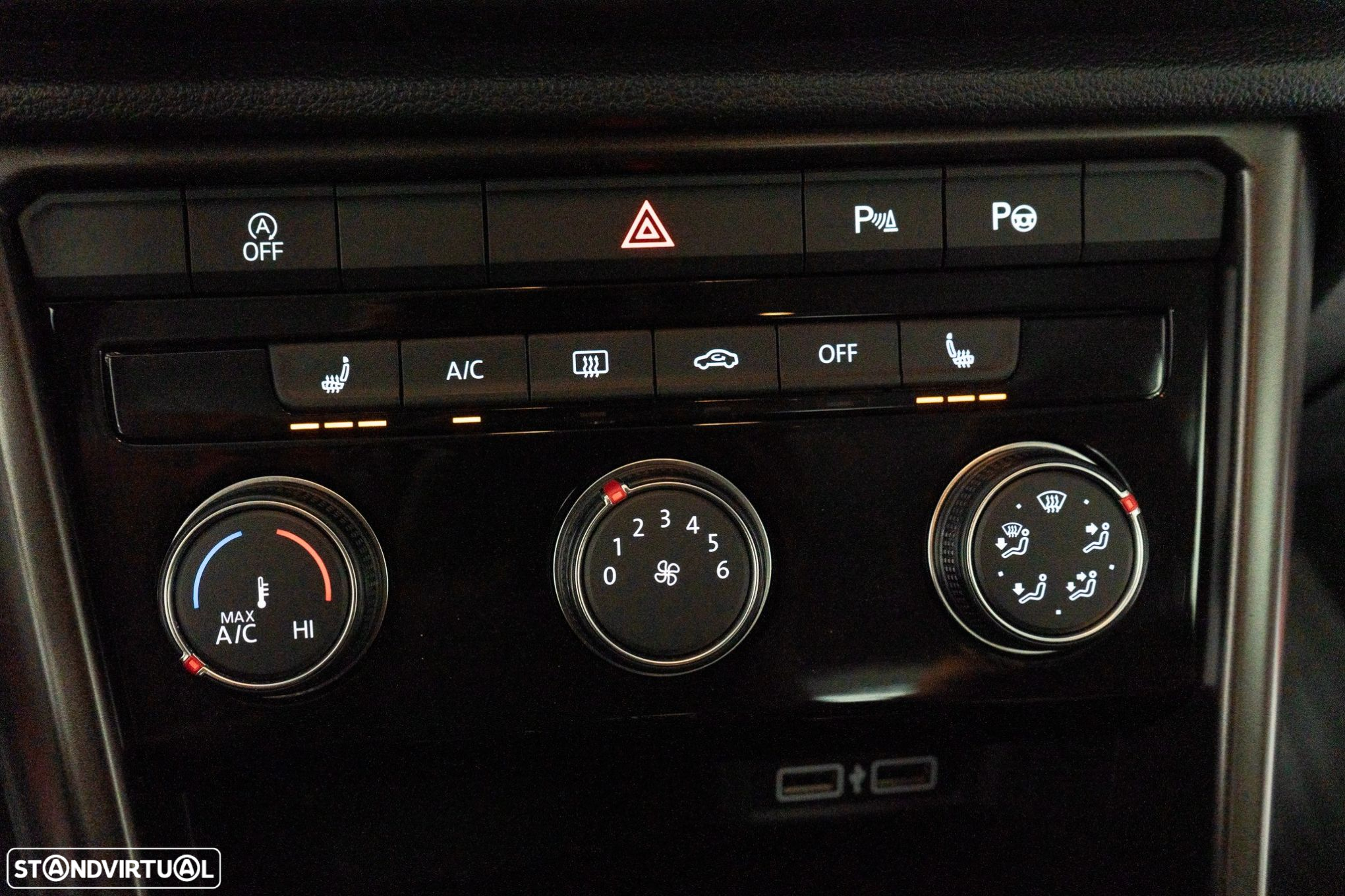 VW T-Roc 2.0 TDI SCR 4MOTION DSG Sport - 12