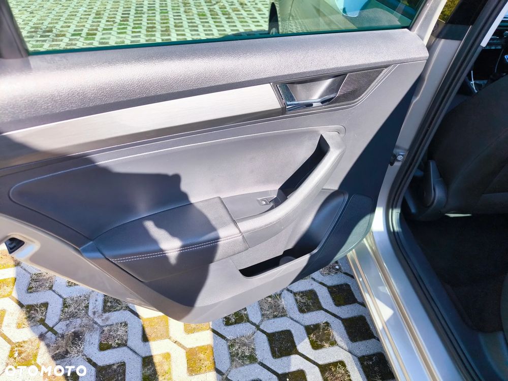 Skoda RAPID 1.0 TSI Ambition - 22