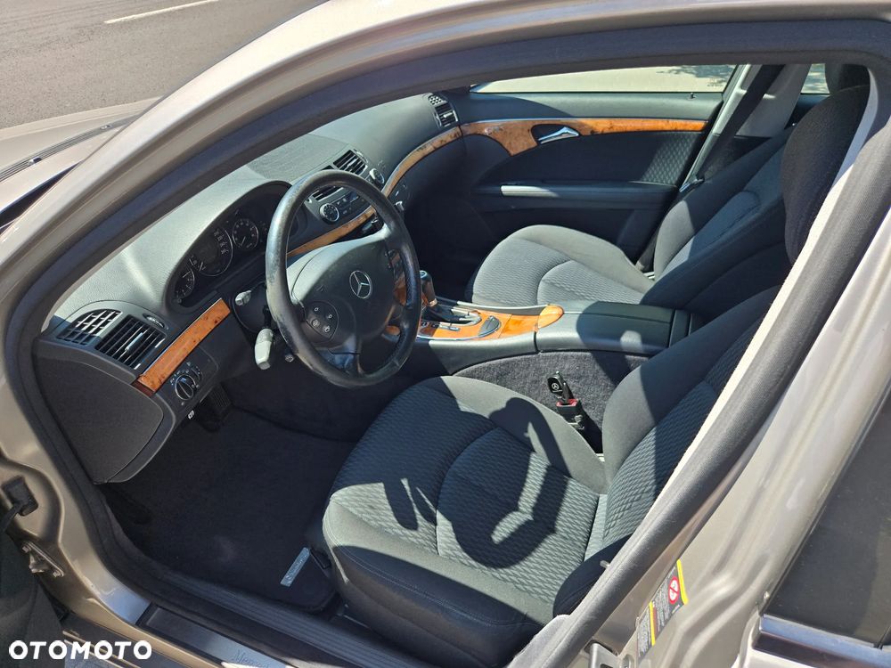Mercedes-Benz Klasa E 200 Kompressor Automatik Elegance - 12