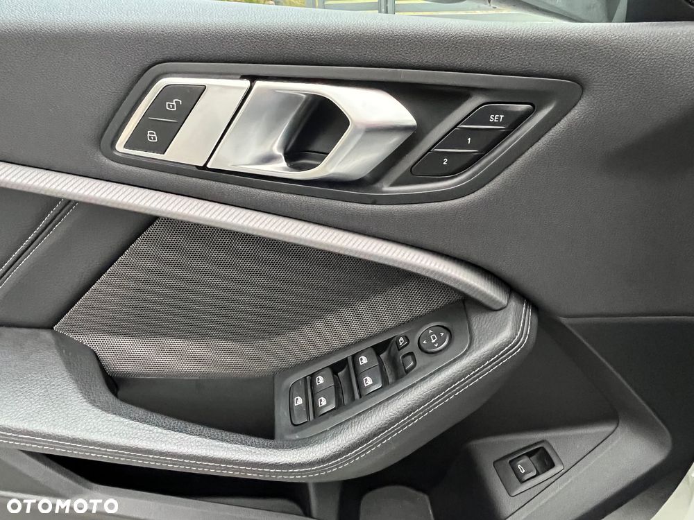 BMW Seria 1 M135i xDrive Edition Colorvision - 15