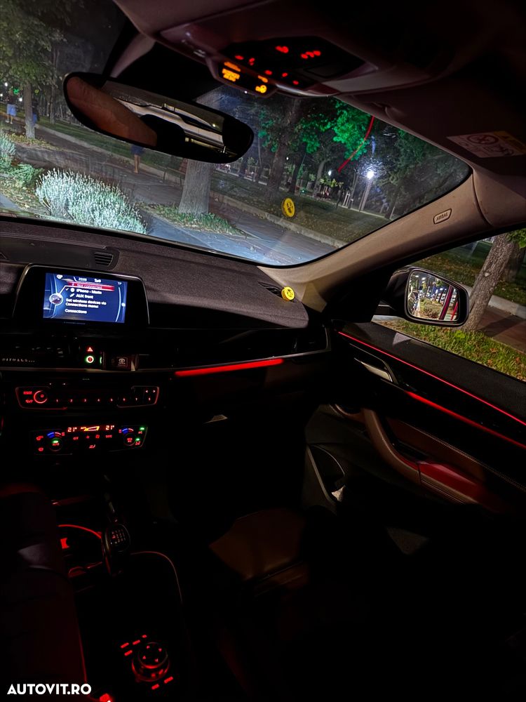 BMW X1 xDrive20d - 33