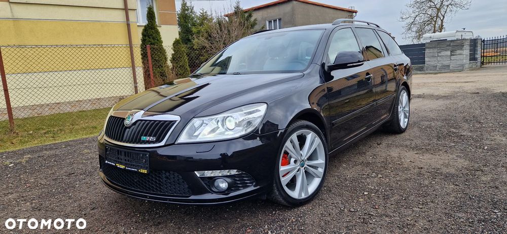 Skoda Octavia 2.0 TSI RS - 3