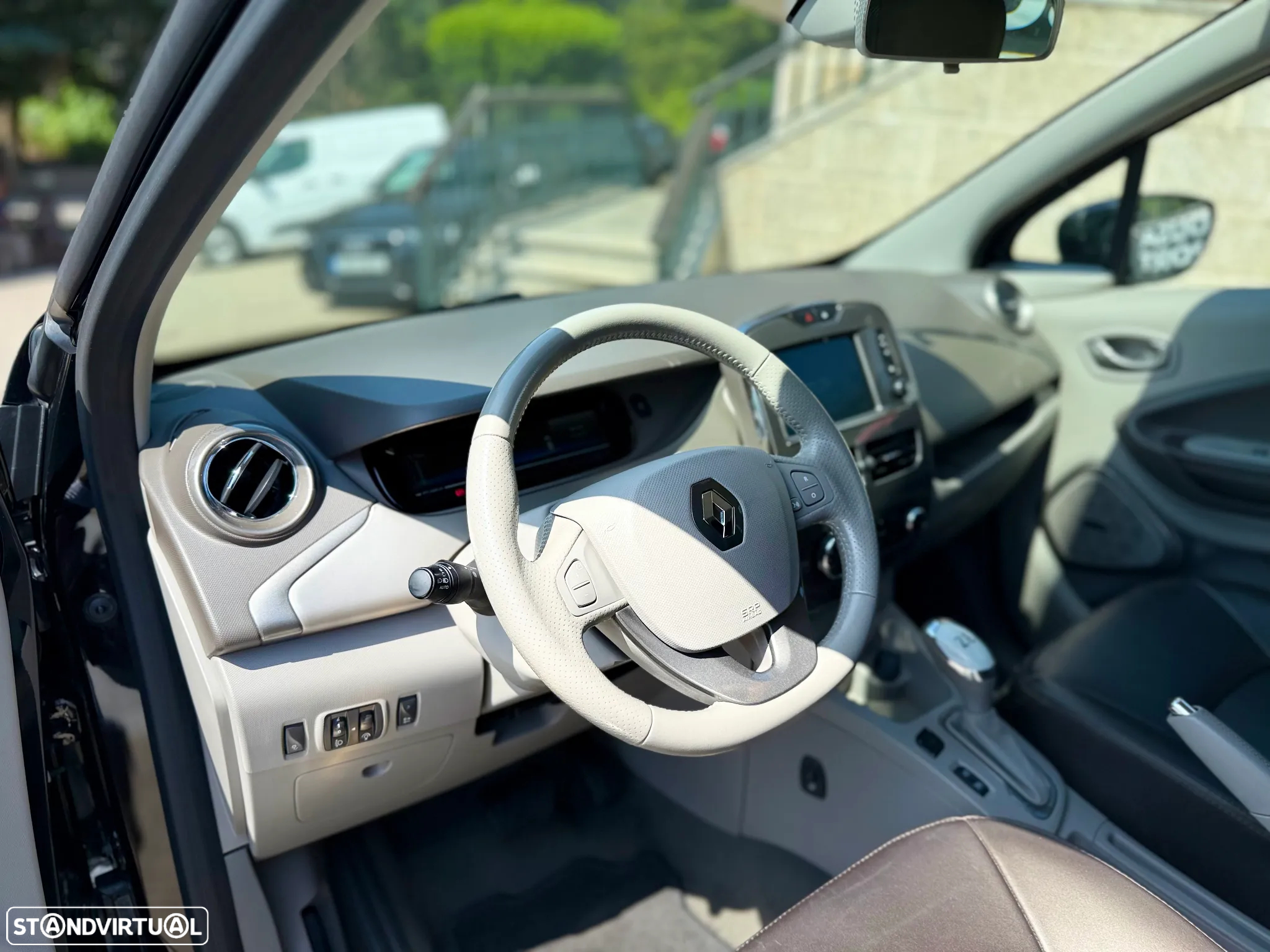 Renault Zoe - 28