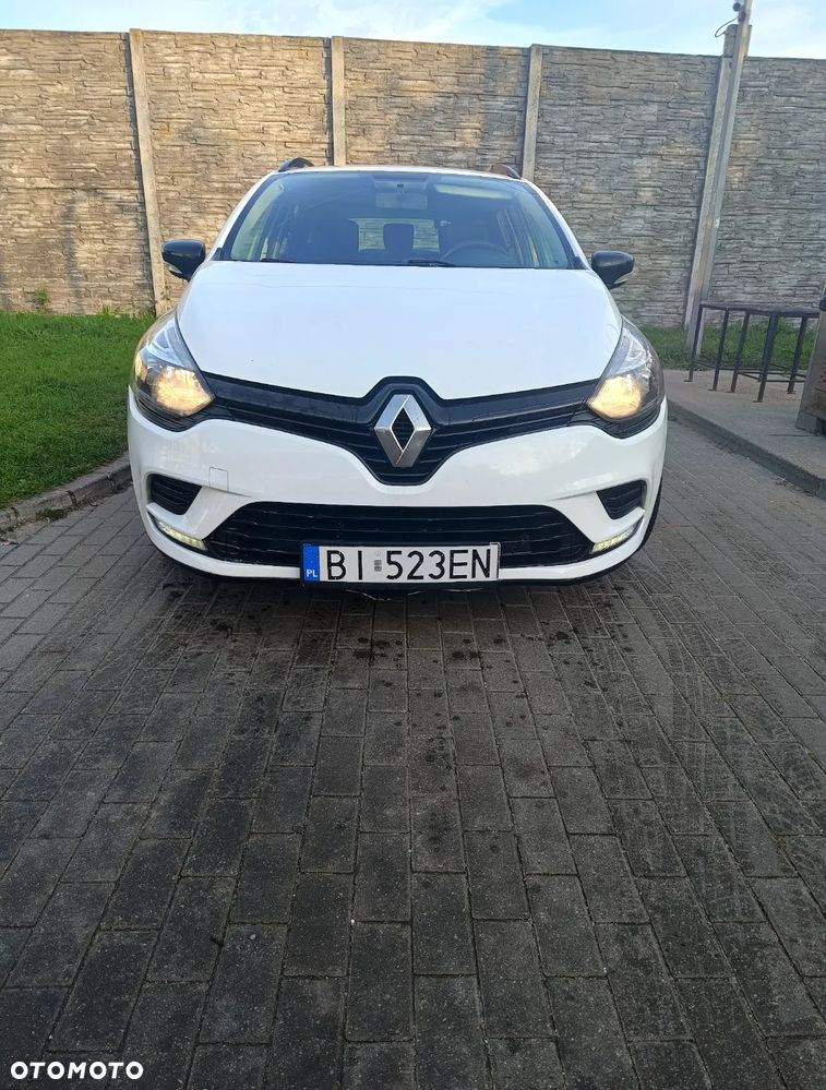 Renault Clio - 2