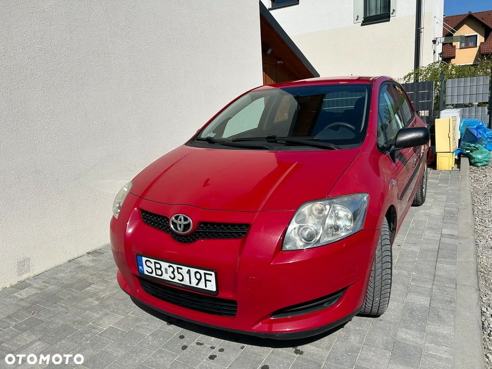 Toyota Auris 1.4 D-4D Luna - 1