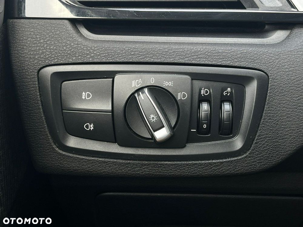 BMW X1 xDrive25e Advantage - 19