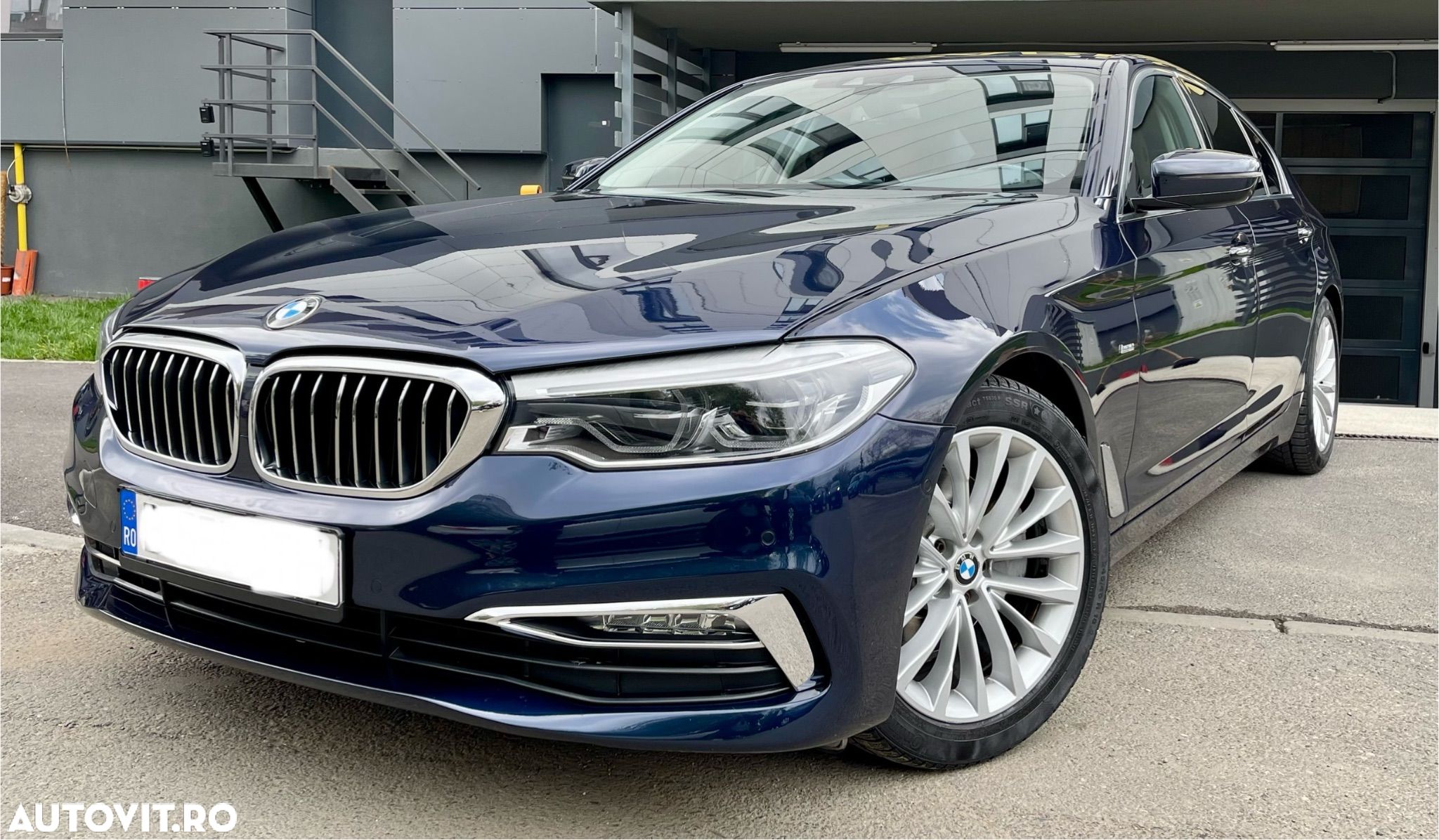 BMW Seria 5 520d AT - 1