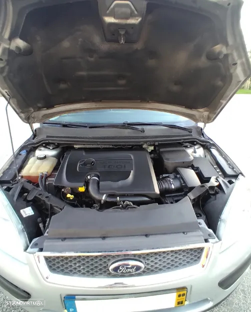 Ford Focus SW 1.6 TDCi Titanium 17 - 20
