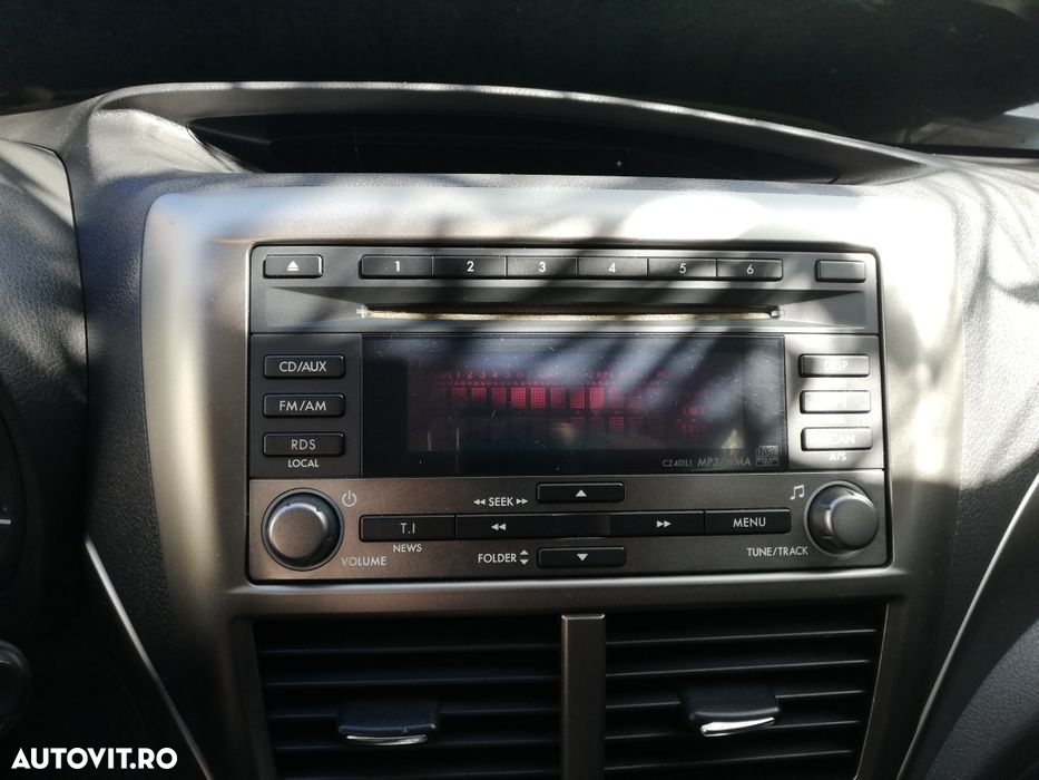 Scaune banchete încălzite cd player modul clima Subaru impreza plafon - 6