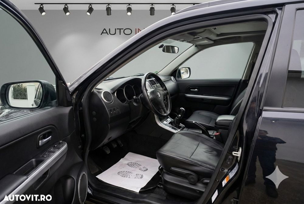 Suzuki Grand Vitara 1.9 DDiS Club - 8