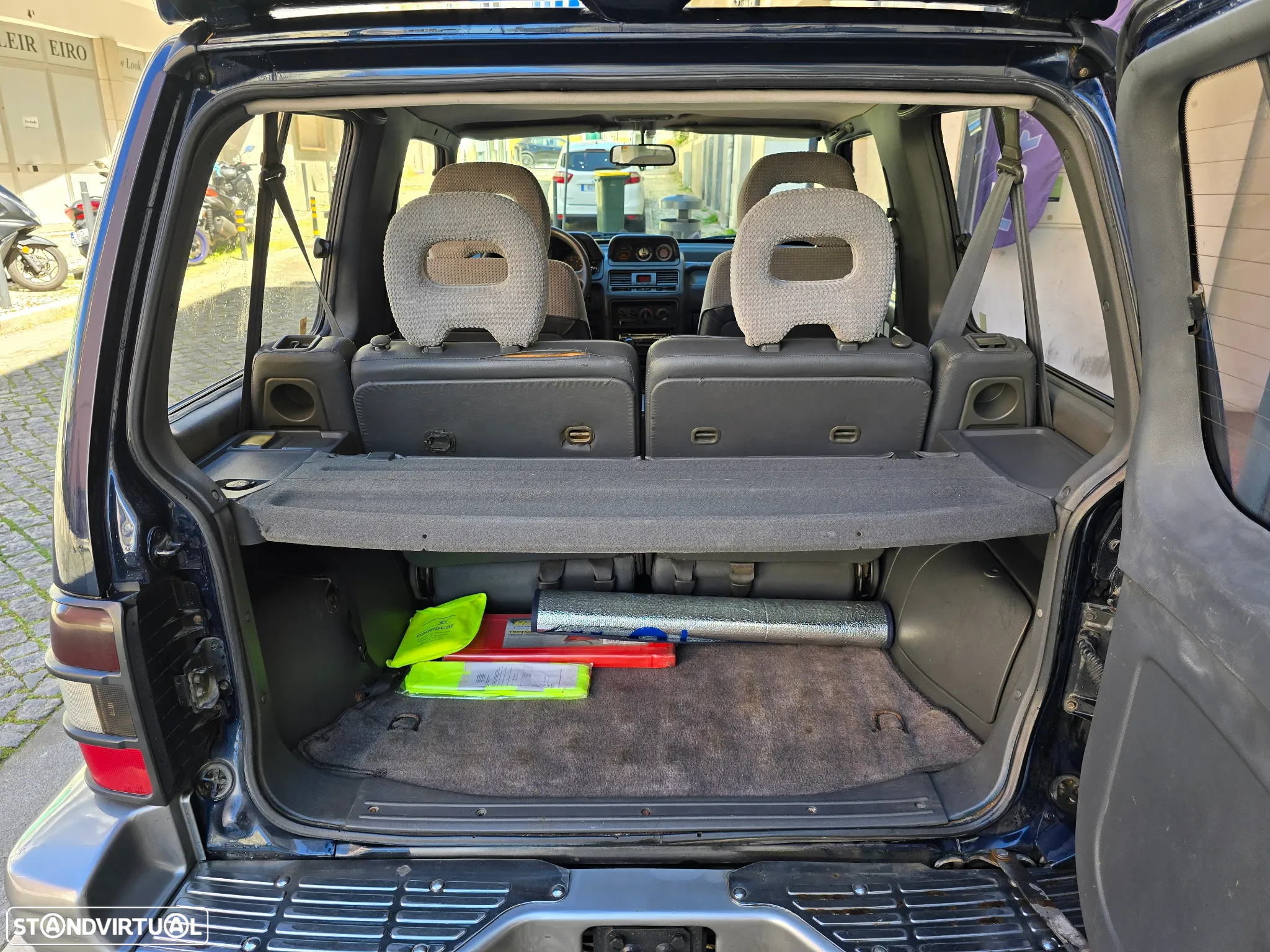 Mitsubishi Pajero 2.5 TDi GLS - 14