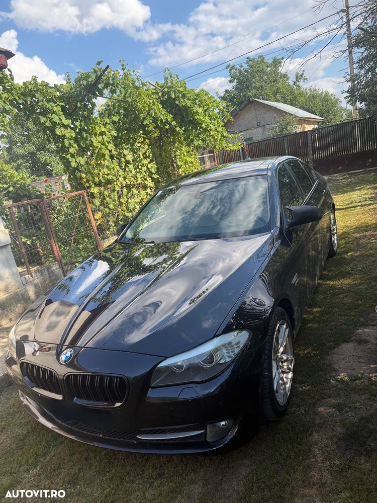BMW Seria 5 530d xDrive - 2