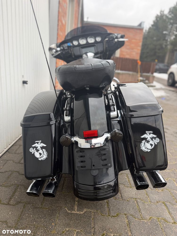 Harley-Davidson Touring Street Glide - 8