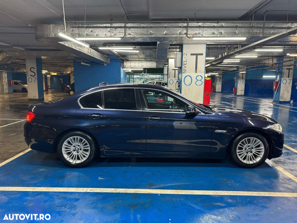 BMW Seria 5 518d Aut. Luxury Line - 12
