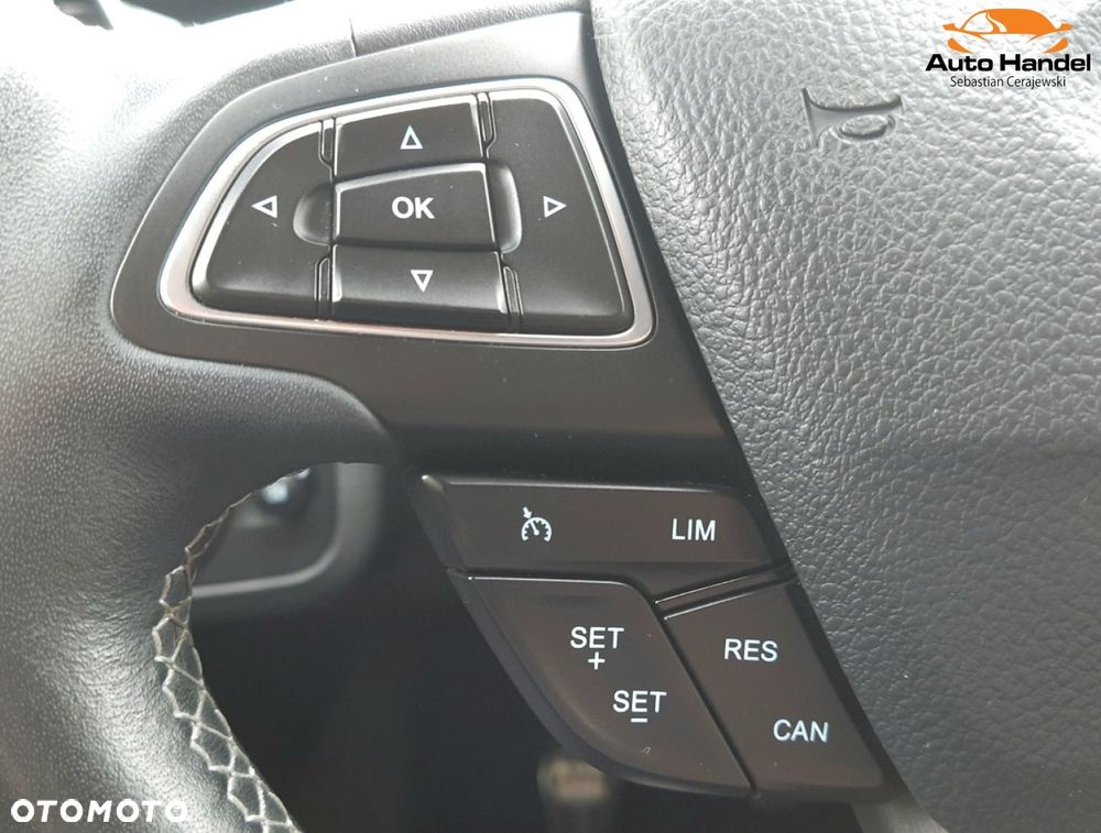 Ford Kuga 1.5 EcoBoost 2x4 ST-Line - 21