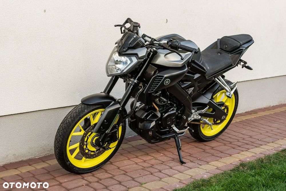 Yamaha MT - 7