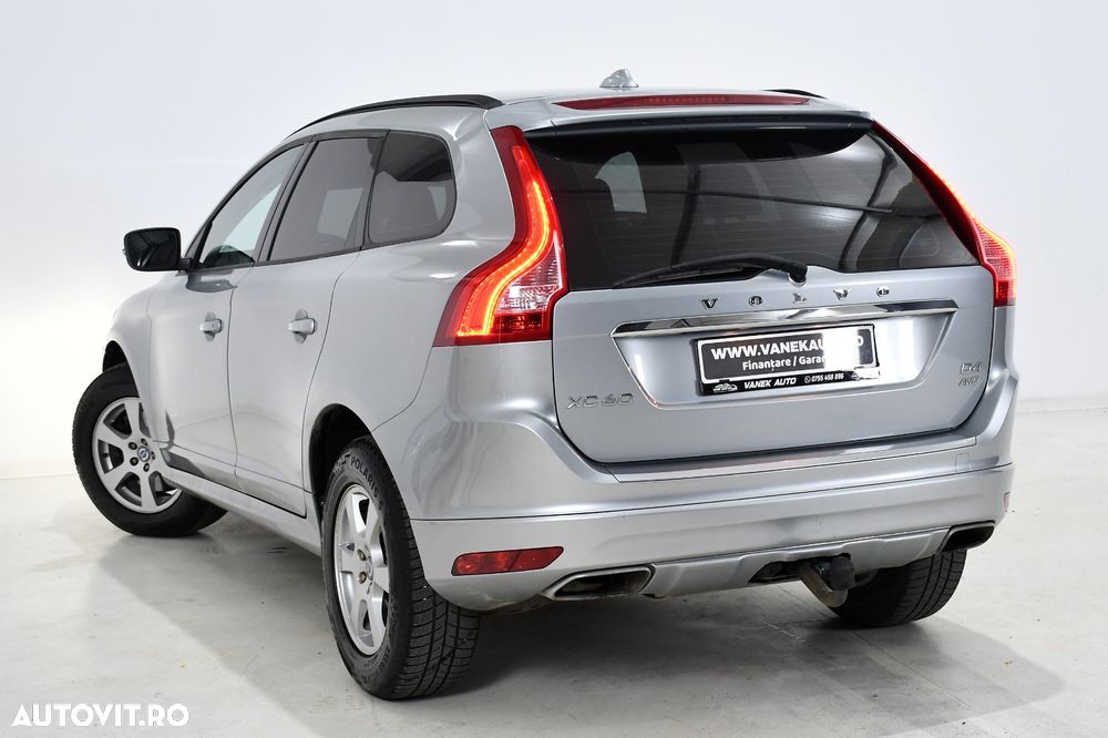 Volvo XC 60 D4 AWD Geartronic Kinetic - 5