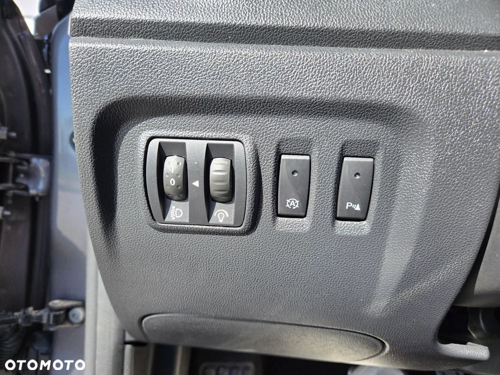 Renault Captur ENERGY TCe 120 EDC Luxe - 17