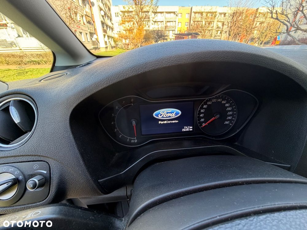 Ford S-Max 2.0 Titanium - 12