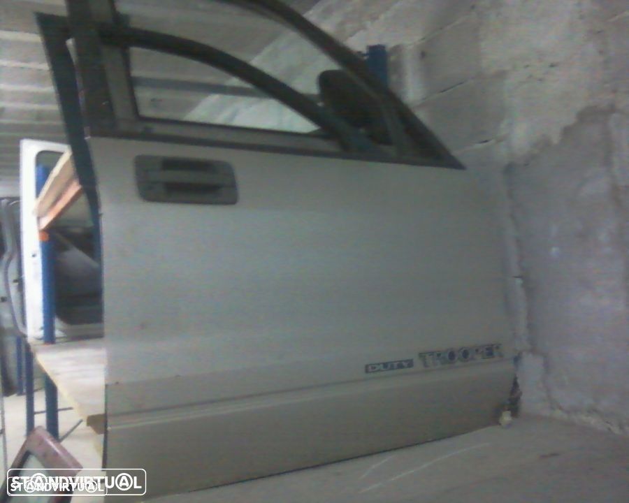 porta opel monterey - 1