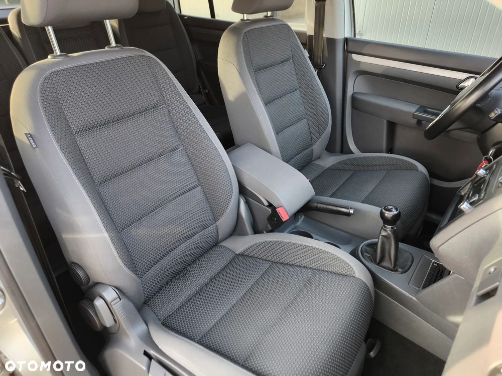 Volkswagen Touran 1.4 TSI Comfortline - 21