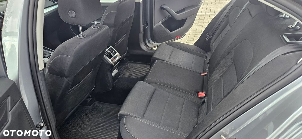 Skoda Superb 2.0 TDI SCR Ambition DSG - 7