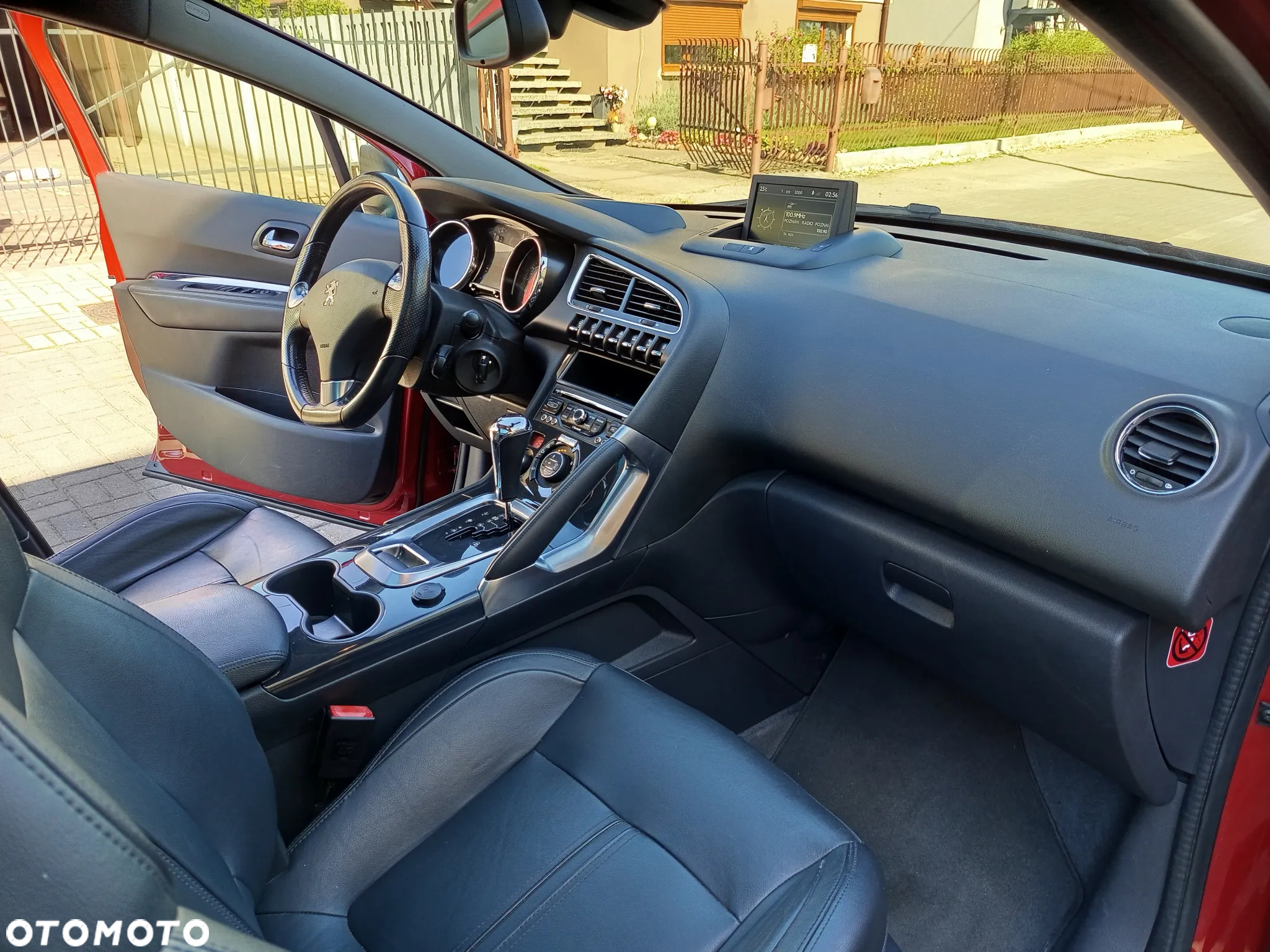 Peugeot 3008 HDi FAP 160 Automatik Allure - 12