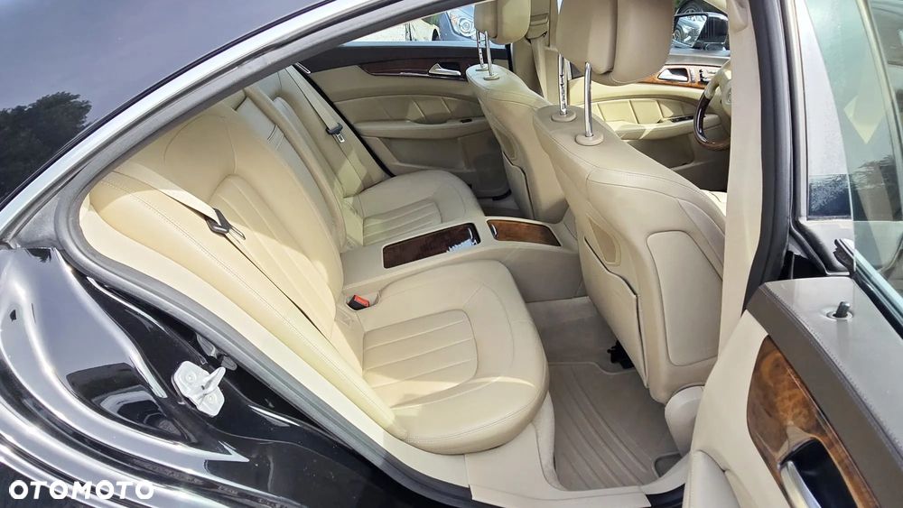 Mercedes-Benz CLS 350 CDI BlueEff - 19