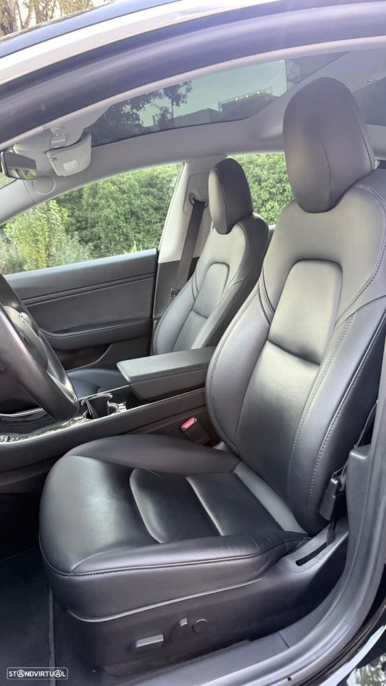 Tesla Model 3 Performance Dual Motor AWD - 38