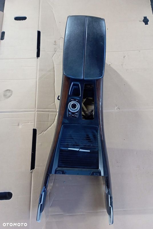 BMW X5 E70 TUNEL ŚRODKOWY PODŁOKIETNIK SKÓRA EUROPA - 1