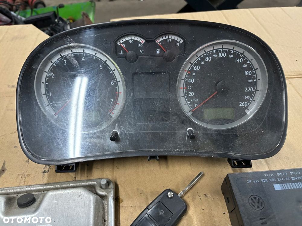 VOLKSWAGEN GOLF IV 4 ZESTAW STARTOWY 1.8 T 06A906032EC IMO - 2