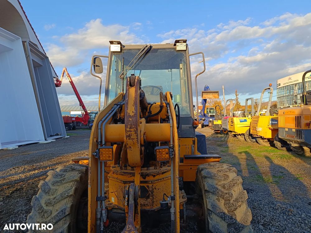 Mecalac Ahlmann AS90 - 12