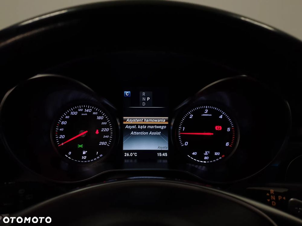Mercedes-Benz GLC 220 d 4Matic 9G-TRONIC AMG Line - 31