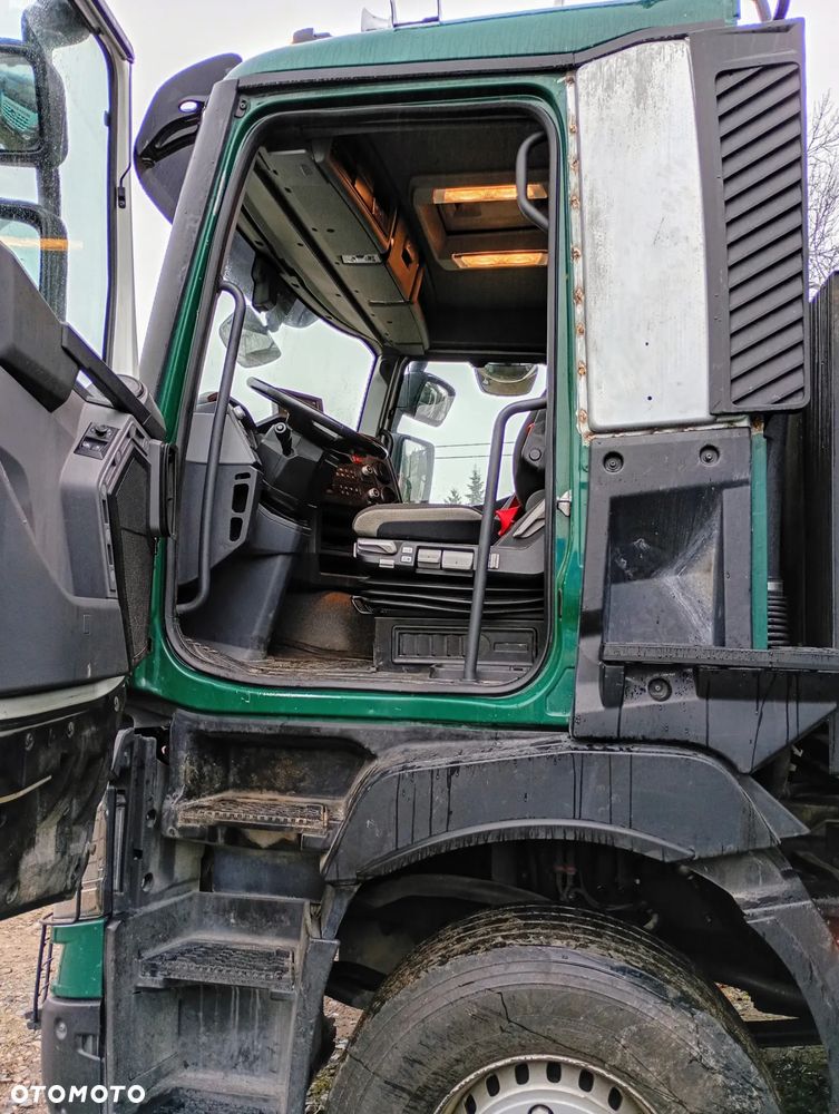 Renault C520 10X4 - 6