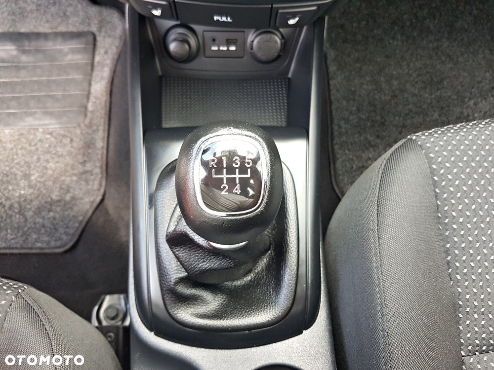 Hyundai i30 i30cw 1.4 UEFA EURO 2012 Edition - 18