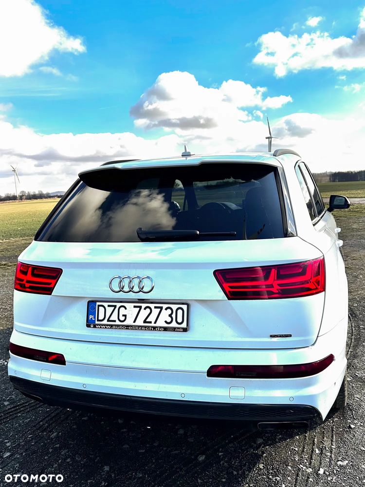 Audi Q7 - 13