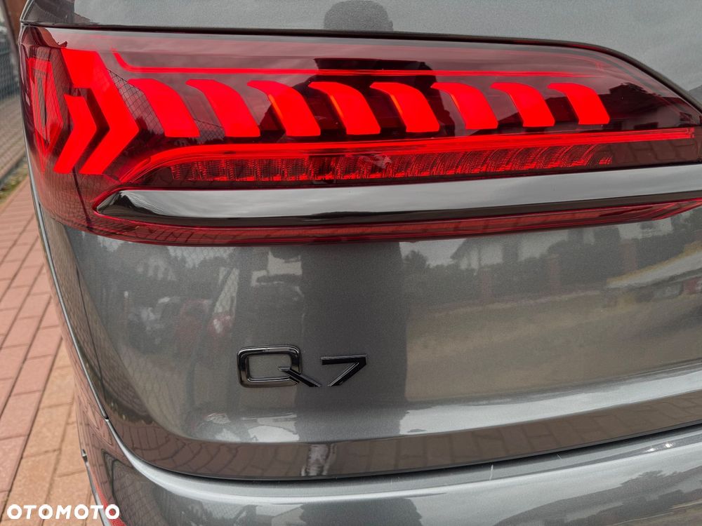 Audi Q7 50 TDI Quattro Tiptronic - 15