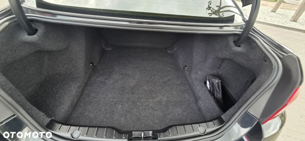 BMW Seria 5 - 35