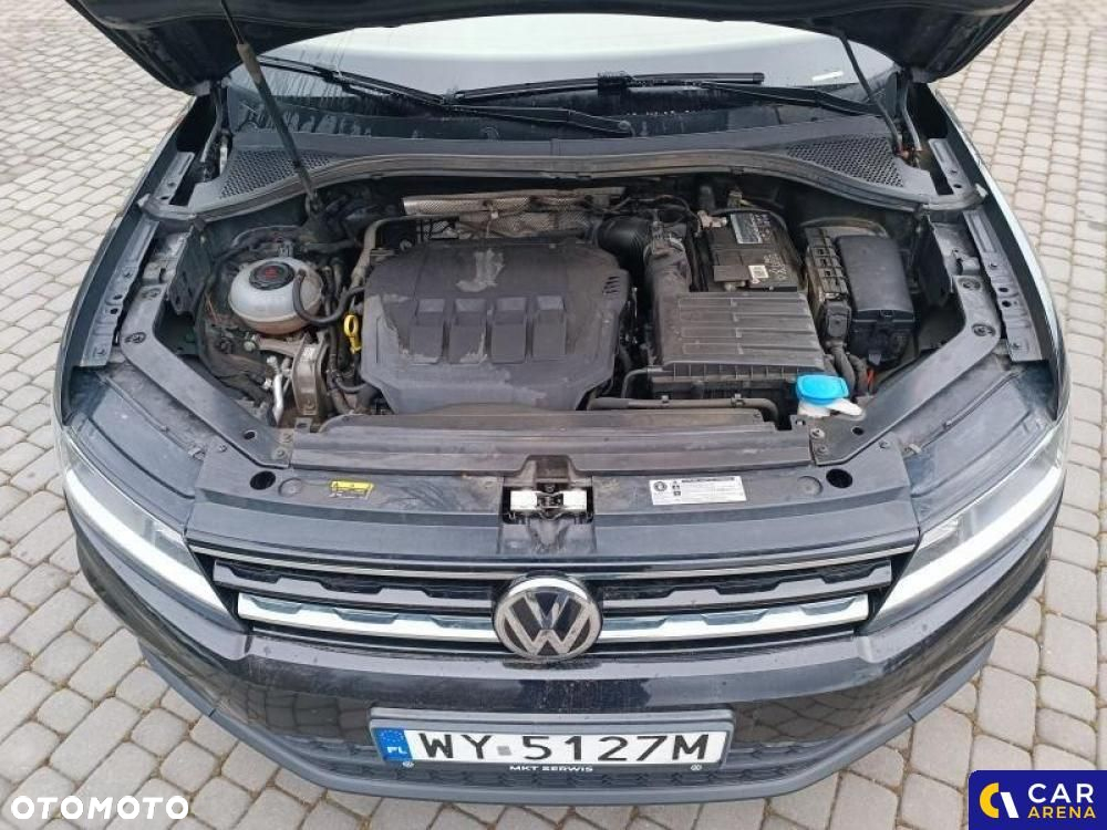 Volkswagen Tiguan - 32