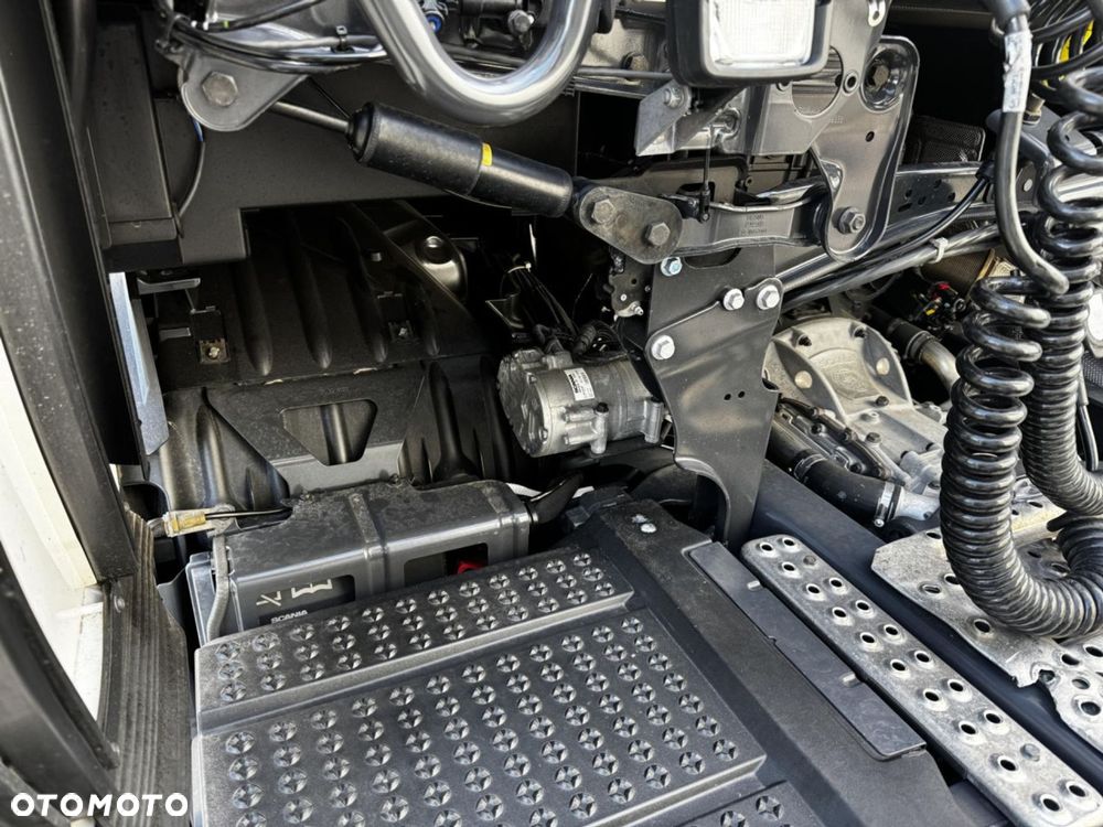 Scania Scania mega S460 - 4