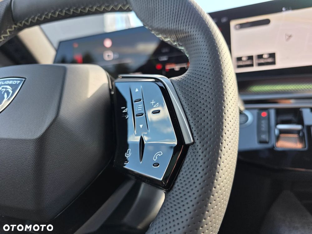 Peugeot 3008 1.2 PureTech mHEV GT E-DCS6 - 16
