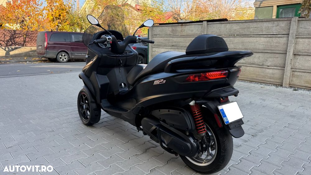 Piaggio MP3 350 Sport - 8