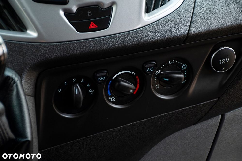 Ford Transit Custom 340 L2H1 Ambiente - 32