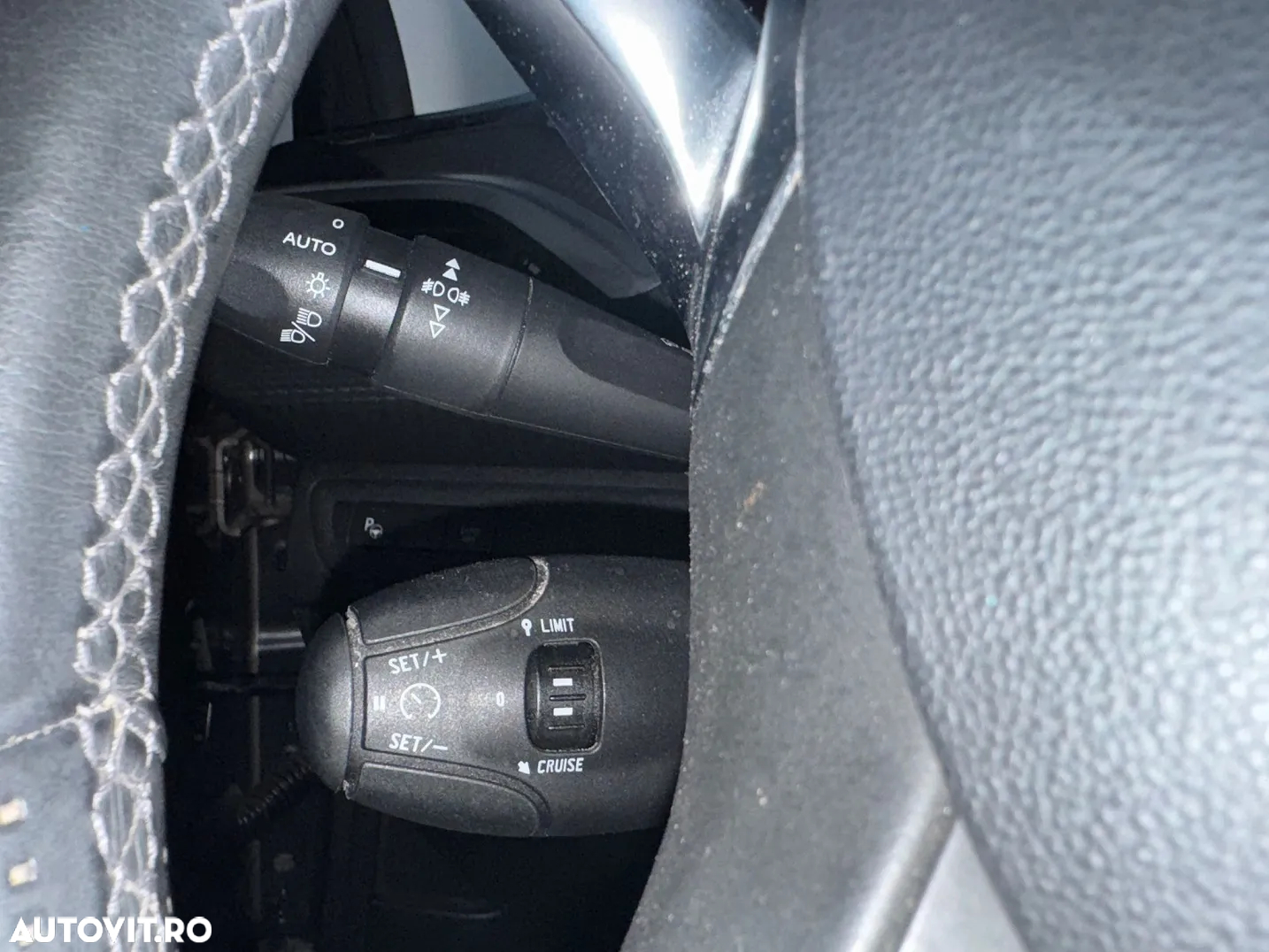 Peugeot 2008 1.2 PureTech Turbo EAT6 S&S GT-Line - 19