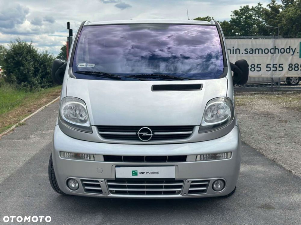 Opel Vivaro 2006
